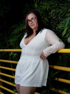 EmeelyMuller Public Pic 7