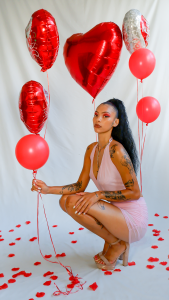 TattoedLexi_ Will you be my valentine? ❤️  3. fénykép