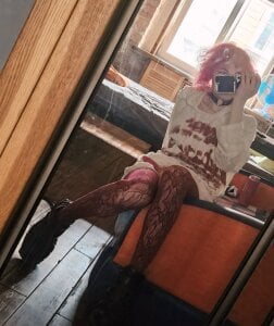 Awawrin: Public ( 2 фото)