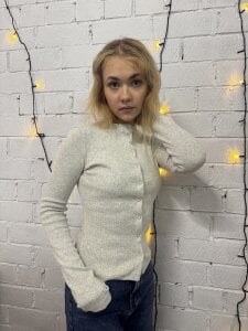 NellyOki Public Pic 6