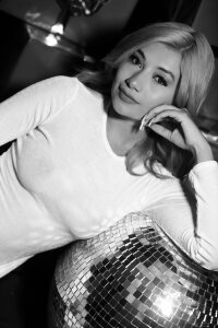 Emma_Thompsson MERRY XMAS 2025 Pic 4