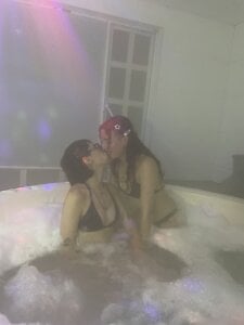 Britney_thx My girl 💗🫣👩🏻‍❤️‍💋‍👩🏻 Foto