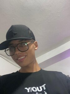 Dylan_kent Welcome to my room😋 Pic