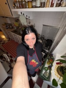 maXXXine_star me being sexy Pic 3