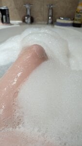 BrunetteKrystalUK Public Pic 7