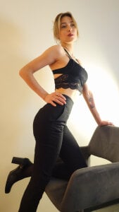 AlysiaSun_ Strictly for u... Maybe Pic 9