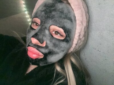 MonaChasey Happy Happy Pic 3