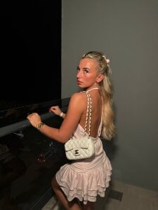 SexyCee_x Public Pic 4