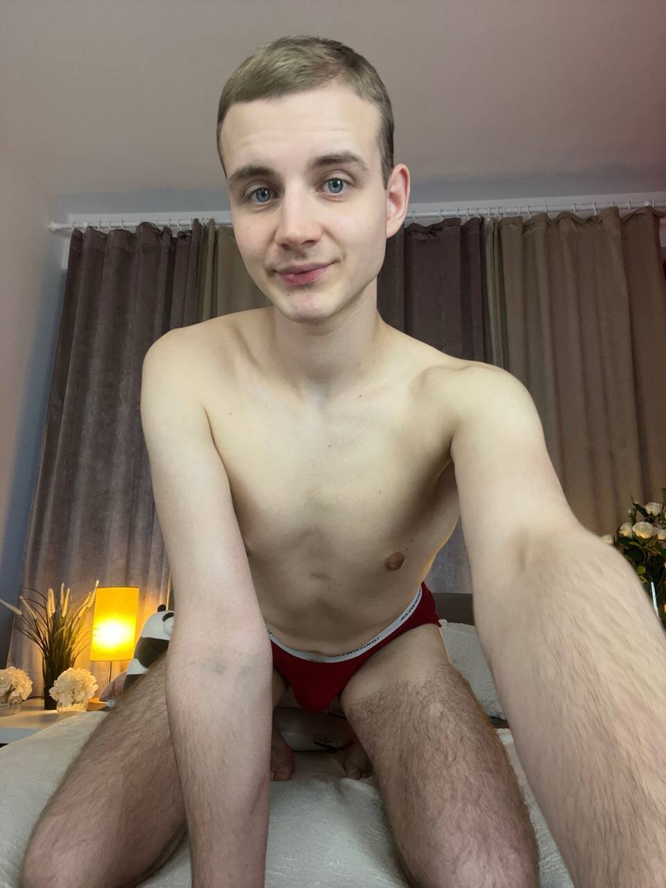 HereAlexColee immagine di tendenza 6553