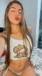 Public de Emmaa_Queen_  4 photos