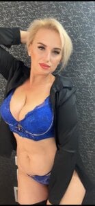 Just a Hint of Mystery de NathaliaNat  3 photos