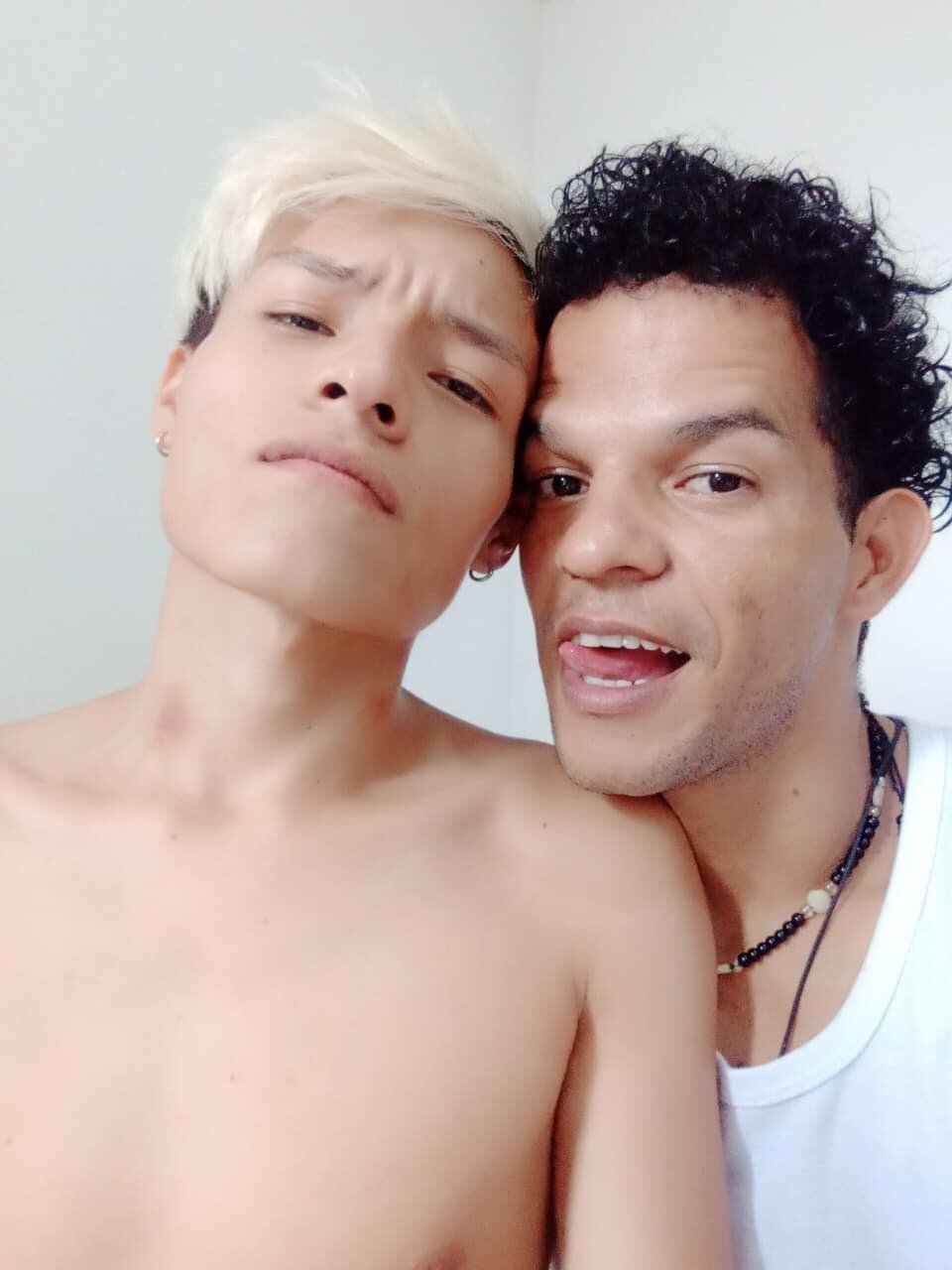 MaxyRyan Public 사진