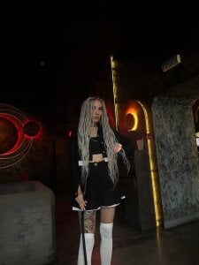 GeraldineStevenson Public Immagine 