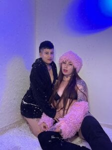 ScarlettVex__ ✨ Winter Tease Pic 4