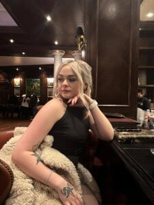 TracyBlady Public Pic 4