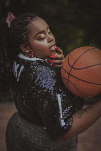 Rebeka_spencer sexy basketball зображення 2