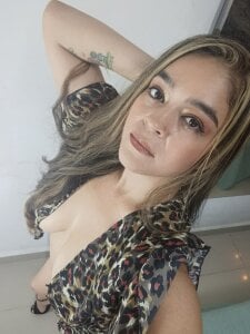 Agnes-23 Me❤ Pic 2