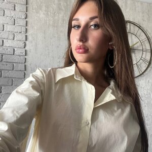 YourLovellyStella Public Immagine  4