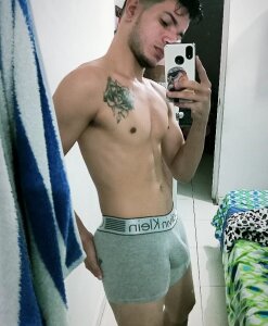 roberth_eduard2 Public Pic 7