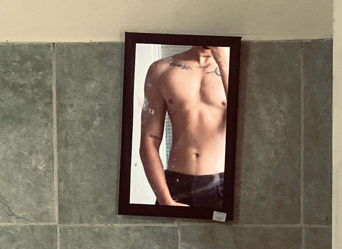 Jay_Taylor1_ Gambar Trending 8150