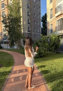 KatelynSparks Summer Pic 2