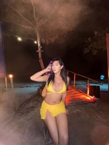 Ur_Olivia Public Pic 5