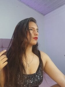 _lucia_777 hello 圖片