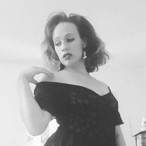 Sluttycatwomen Public Pic