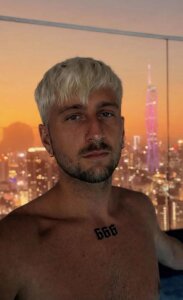 Public de hardlyxxxharrison  2 Imagens