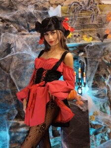 NicolMiller4 👻🎃🔥 Pic 4