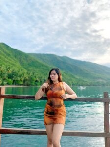 ms_bigtits Public Pic