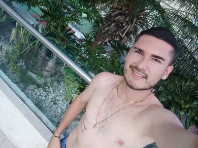 Public de Oliver18xxx  2 photos