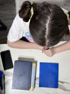 Kelly_bigtits Public Pic 7