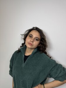 DinahLumb Public Pic 3