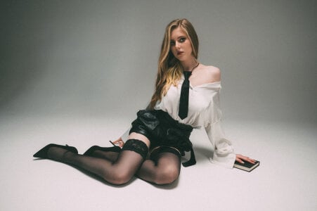 LexiBookwell Black Tie Temptation Pic 7