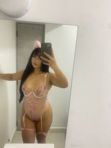 sasha_riverss Public Pic 5