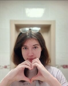 MarilynMun Hey honey, check out my new glasses 😎 Pic 5