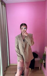 elisabatbact hehehe Pic 4