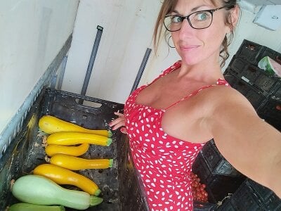 misslynexxx Promenade à la campagne Bilde 2