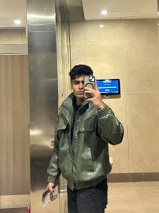 Vihaaanfucks Outfits Pic 3