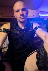 AlyxxxPurple23 Public Pic 6