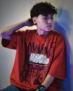 Im_Mathias Sexy without trying Pic 4