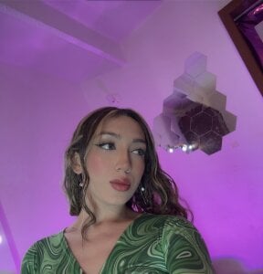 linda_moralesss Green Poză