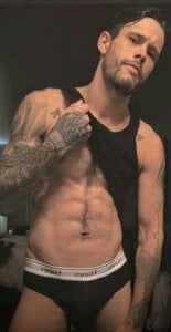 wickeddlover0128 Little bit of everything Pic 5