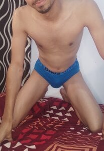 Blush_boy Public Pic 2