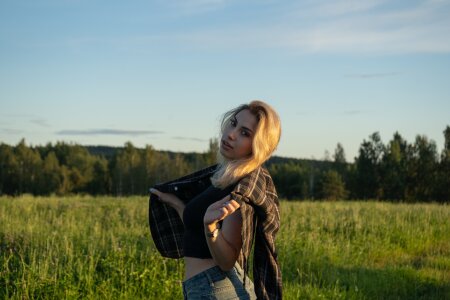 LatiaAlrais sexy Pic 5