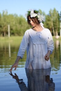 Hotary_Yuko Lady in nature Pic 9