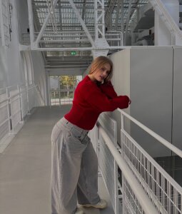 Elle_GrEat Public Immagine  4