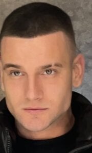 ETHAN_MOOREмой публичный图片 7