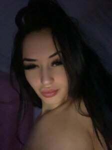 Ruby_Sinclair Public Pic 2